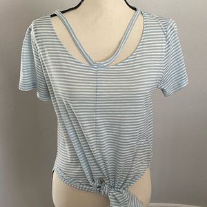 EUC Lucky top in medium